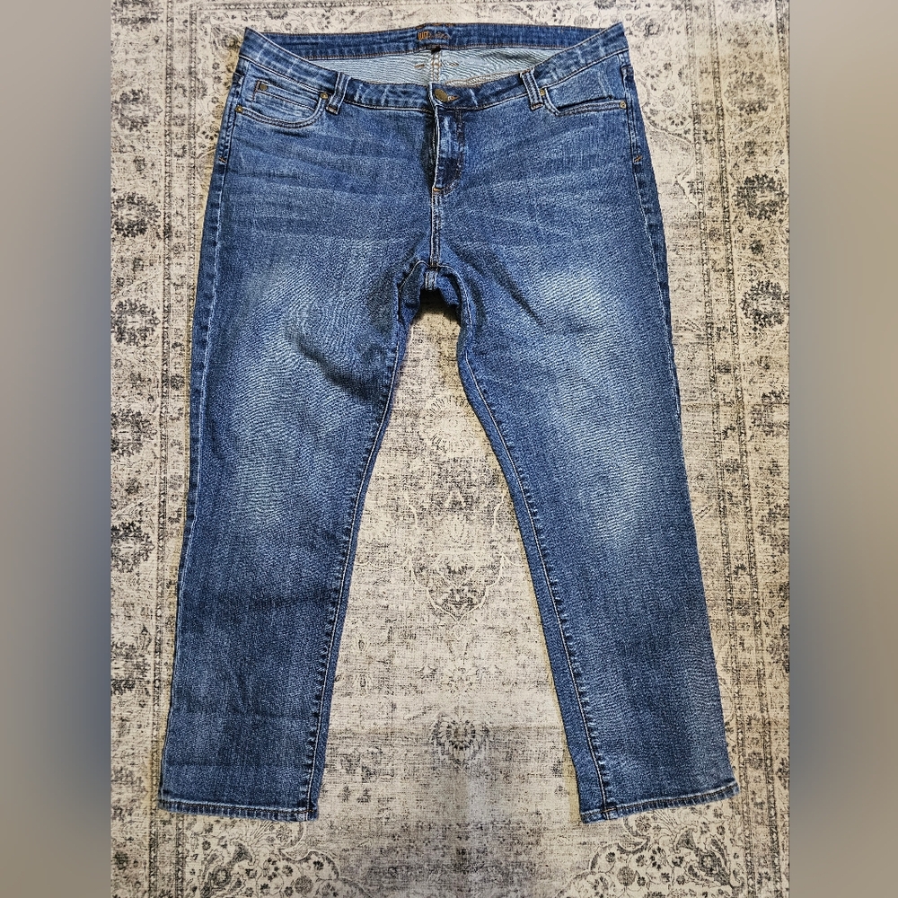 Womens Kut From the Kloth denim jeans,Size 18W,Straight leg,Distressed